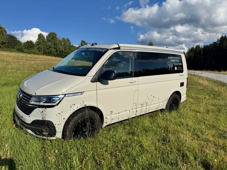 Firmenauto von Lentner Baumpflege